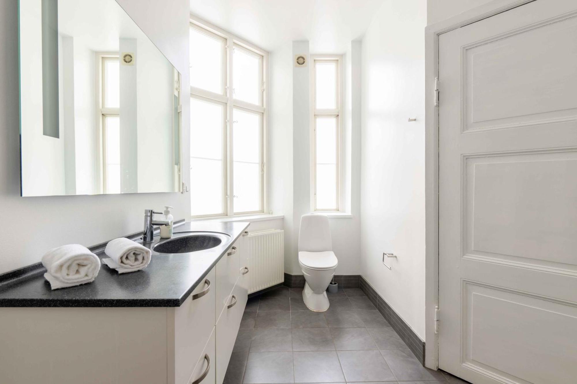 Chic Apartment In Vibrant Area By Copenhagen Canals コペンハーゲン エクステリア 写真